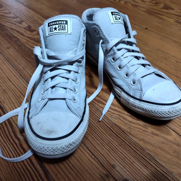 Womens Chuck Taylor All-Star Madison Mid-Top Sneaker SZ US 9 / EU 40 - Picture 2 of 6